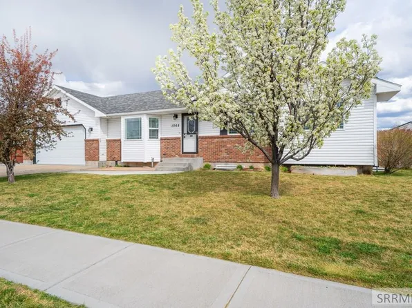 1068 N Preston Dr, Idaho Falls, ID 83401