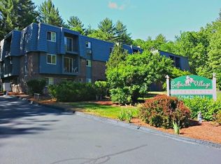 27 Maple Ave APT 2, Goffstown, NH 03045