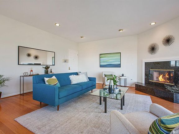 4th image of 4724 25th St #B
