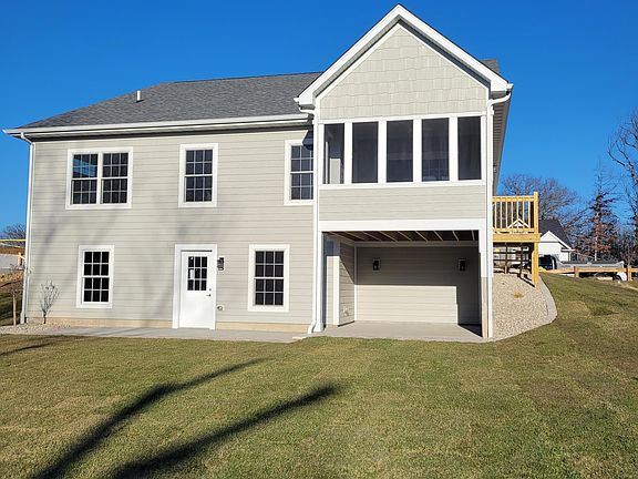 2nd image of 12708 Creekside Dr