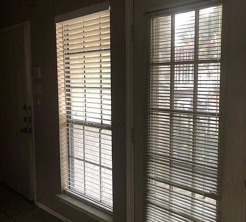 4th image of 1933 Island Cir APT B105