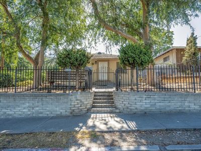 10652 Commerce Ave, Tujunga, CA, 91042