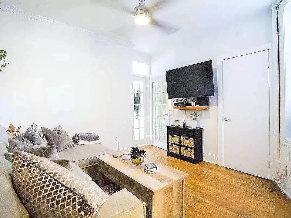 1st image of 26 Grand St APT 16