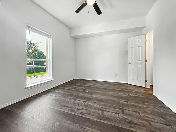 4th image of 11226 Park Central Pl APT C
