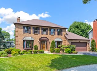 1611 Abby Dr, Naperville, IL 60563