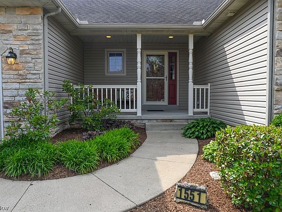 4th image of 1551 Firethorn Ln