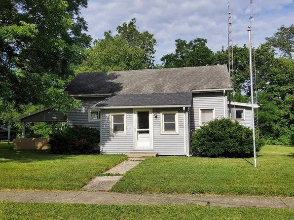 103 College St, Warren, IN 46792