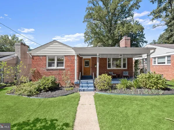 102 Whitmoor Ter, Silver Spring, MD 20901