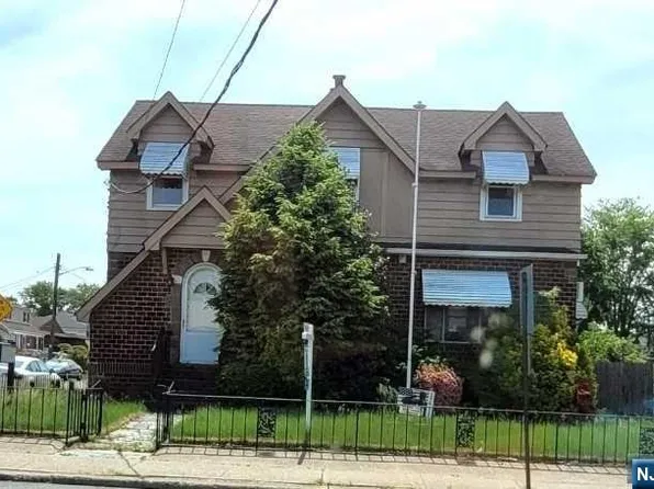 198 Market St, Saddle Brook, NJ 07663