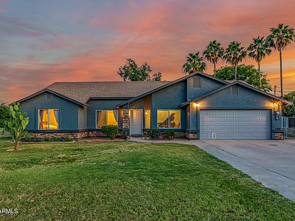4th image of 10303 N 175TH Avenue