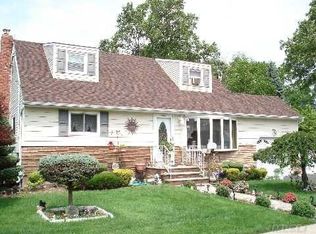 316 2nd Ave, Massapequa Park, NY