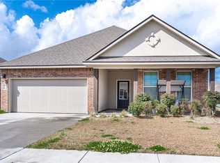 7569 Cherrybark Oak Dr, Gonzales, LA 70737
