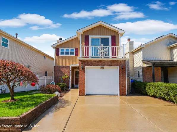 990 Sheldon Ave, Staten Island, NY 10309