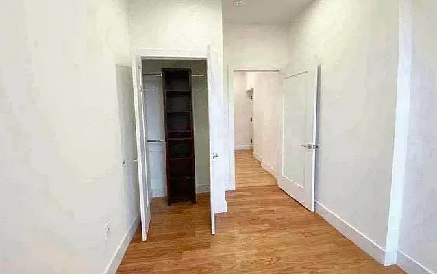 Rented by EastMount Realty LLC | media 9