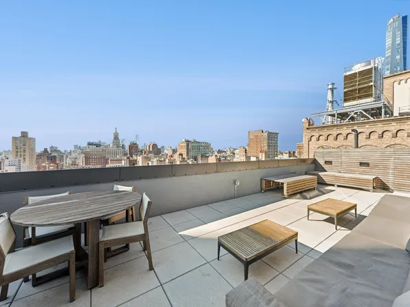 150 East 23rd Street image 16 of 17