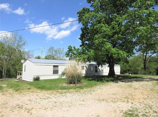 13635 Industry Rd, Lebanon, MO 65536