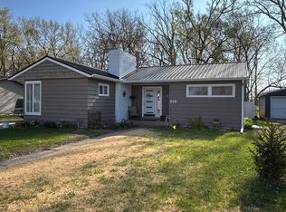 516 Crescent Ln, Fort Madison, IA 52627