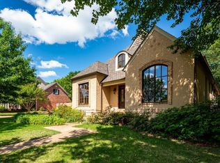 880 Acadian Point Dr, Conway, AR 72034