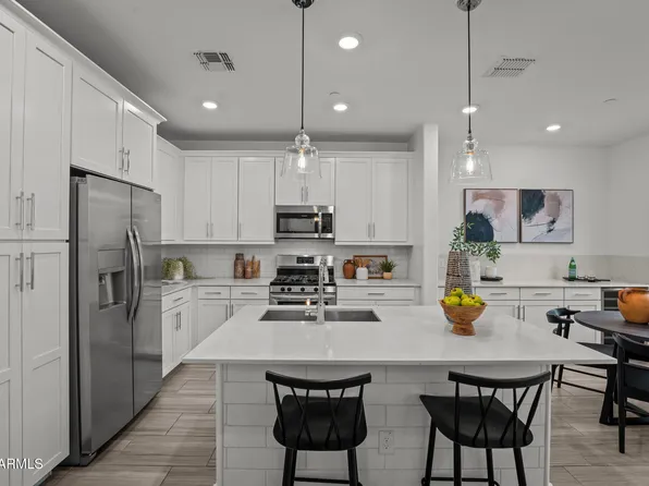 4077 S SABRINA Drive #127, Chandler, AZ 85248