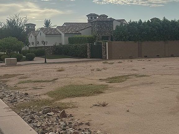 4th image of 9302 W Electra Ln