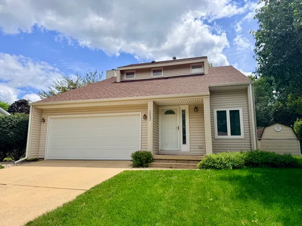 2802 Susan Stone Dr, Urbana, IL 61802