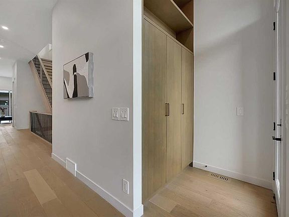 3rd image of 5018 W 21a St SW