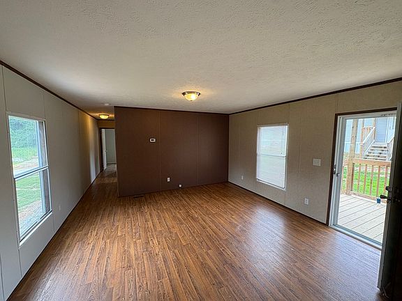 4th image of 1398 County Road 8 #10
