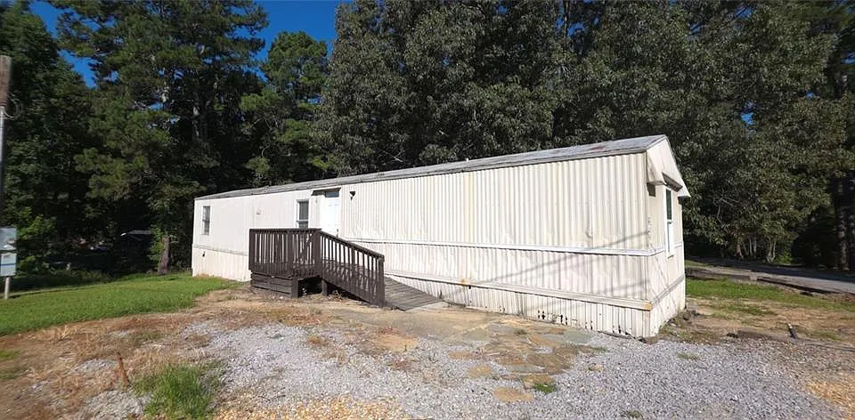 2263 Stanley Rd
