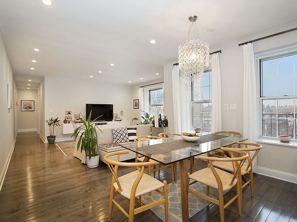1st image of 3051 Hobart St APT 6G