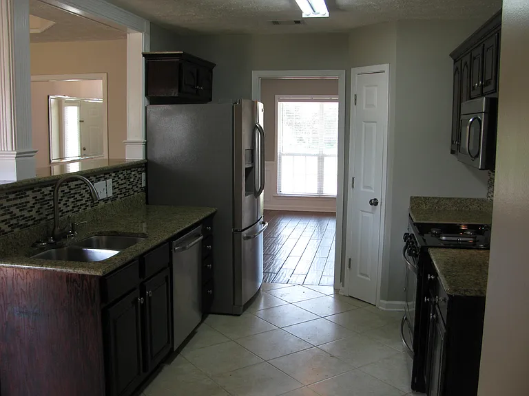 1697 Windstone Way — Photo 4