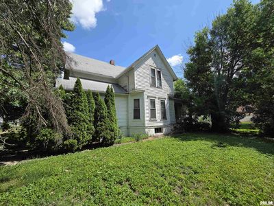 993 Willard St, Galesburg, IL, 61401