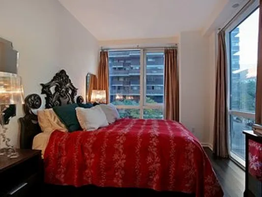 Rented by Corcoran | media 28