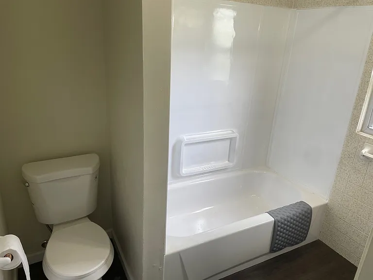 3044 W Tennyson Ave — Photo 8