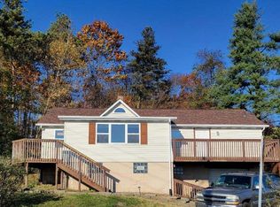 651 Rich Hill Rd, Cheswick, PA 15024