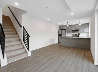 1338 N 15th St APT C3, Philadelphia, PA 19121