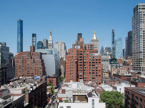 245 East 25th Street image 13 of 14