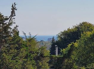 51 Terrace Ave, Westerly, RI 02891