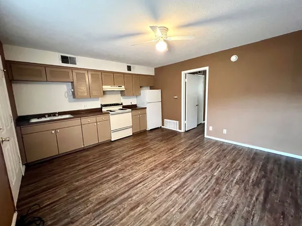 Adams Court, 325 W Oklahoma Ave #A0a7c0a98, Enid, OK 73701