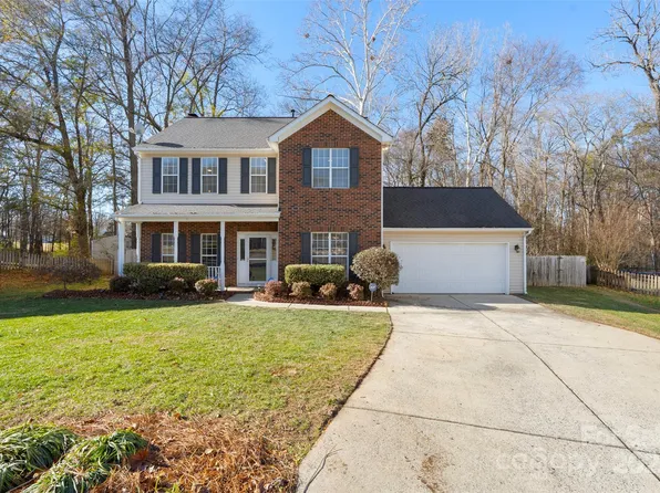 3864 Longwood Dr SW, Concord, NC 28027