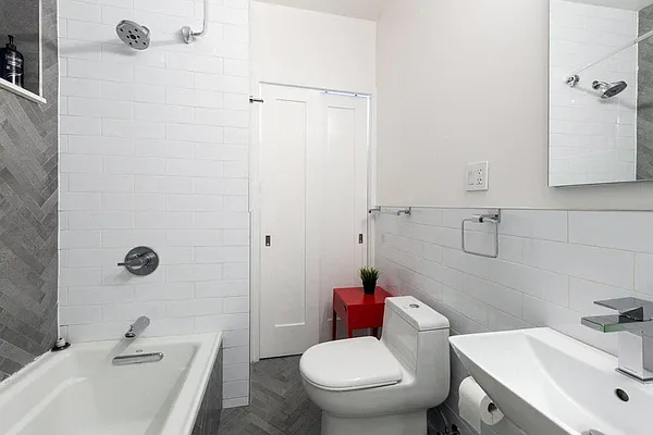 Rented by Vertical Real Estate LLC | media 5