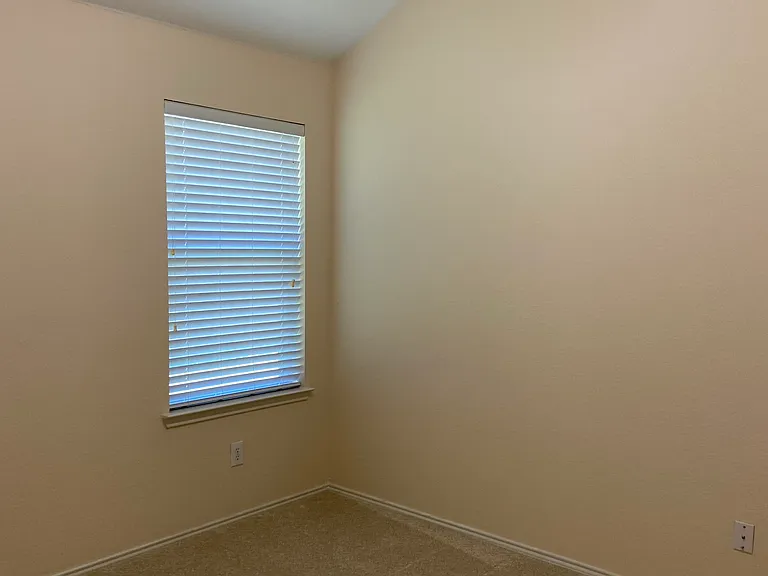112 Cherrytree Trl — Photo 9