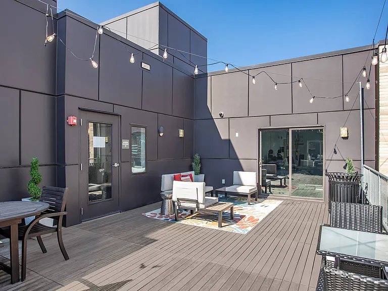 The L Apartments — Photo 18