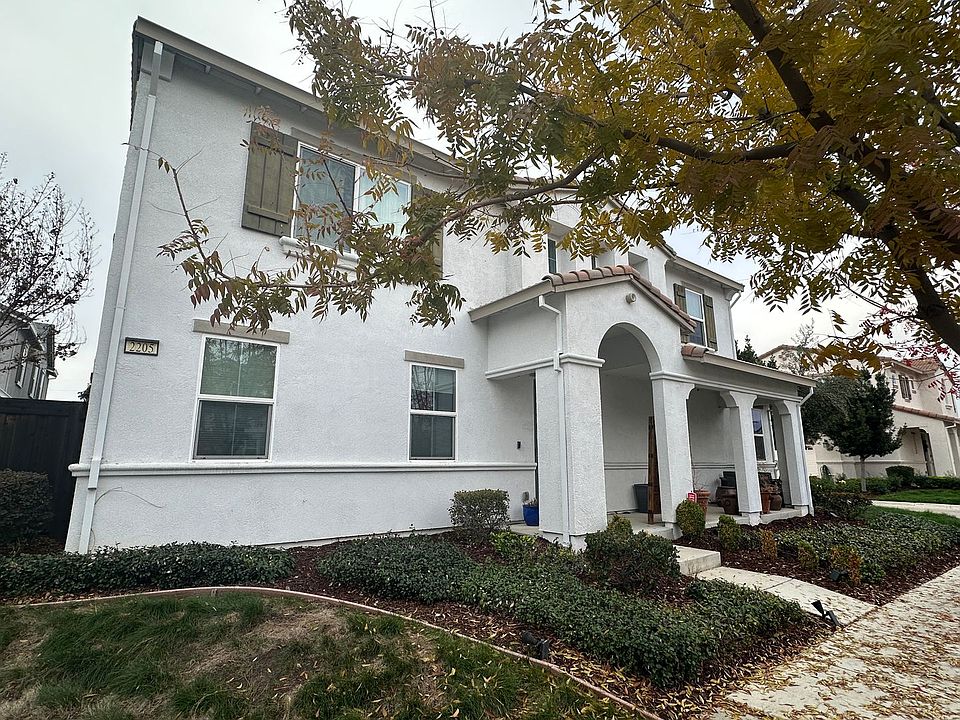 1st image of 2205 Salice Way