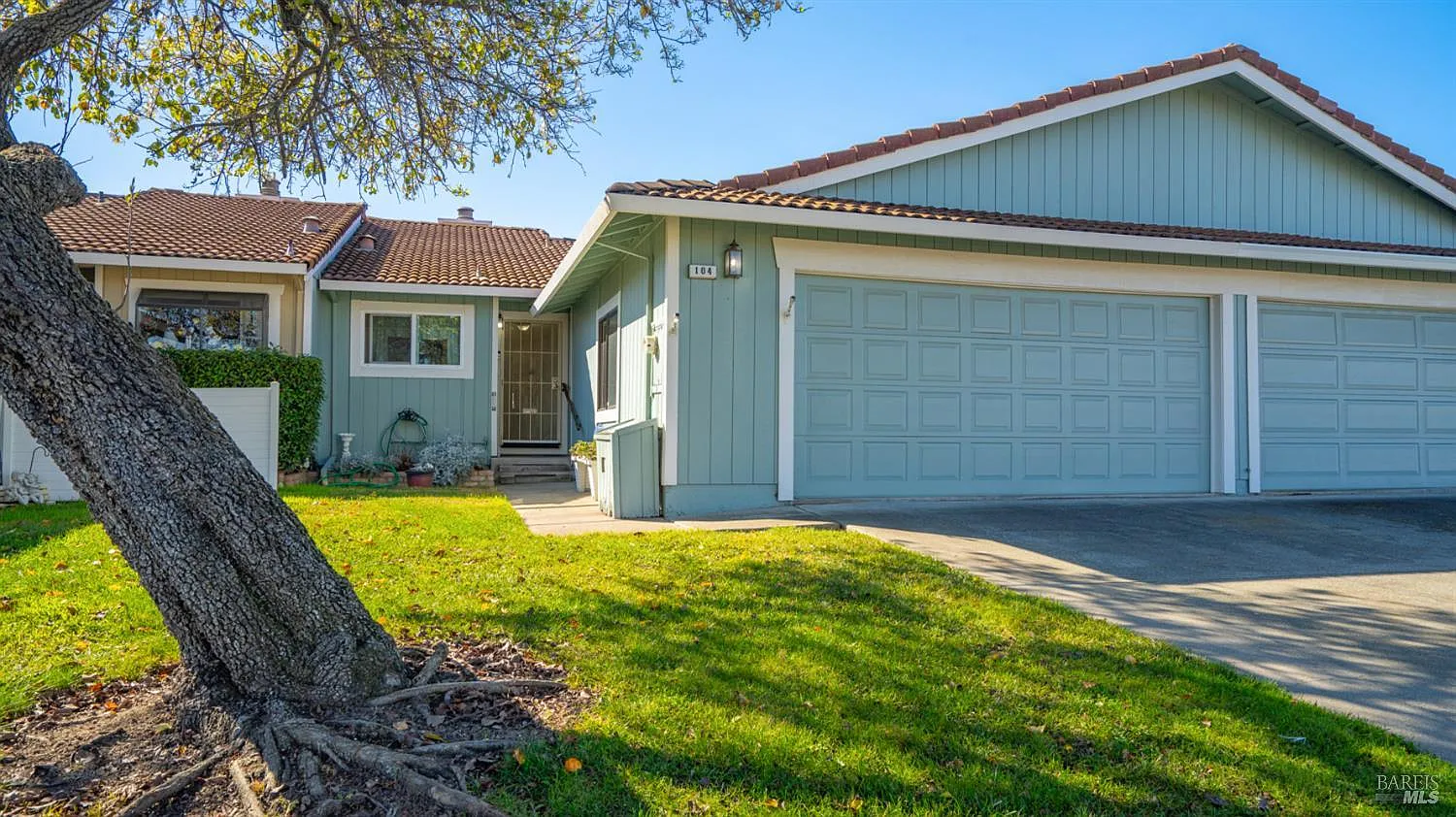 104 Bryce Way photo 1