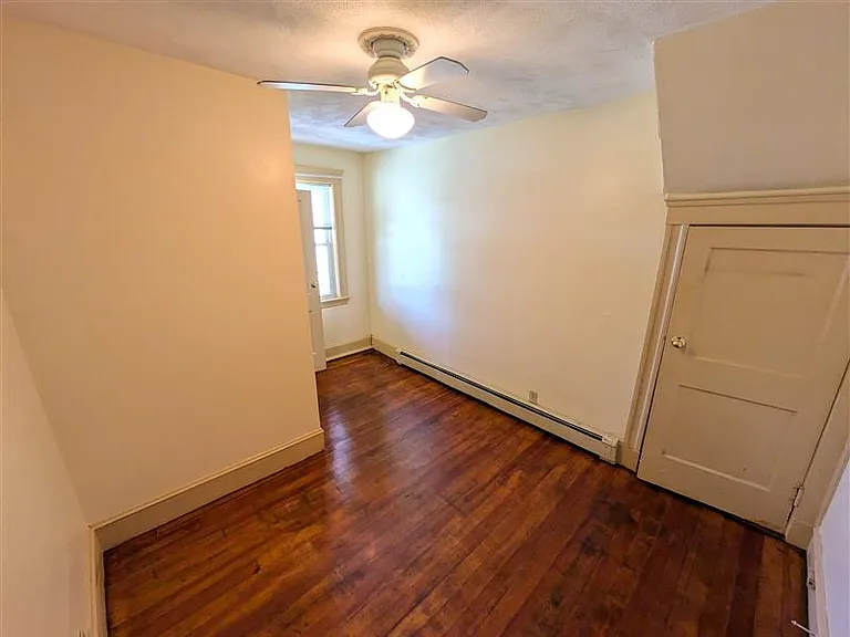 595 Fellsway W — Photo 12