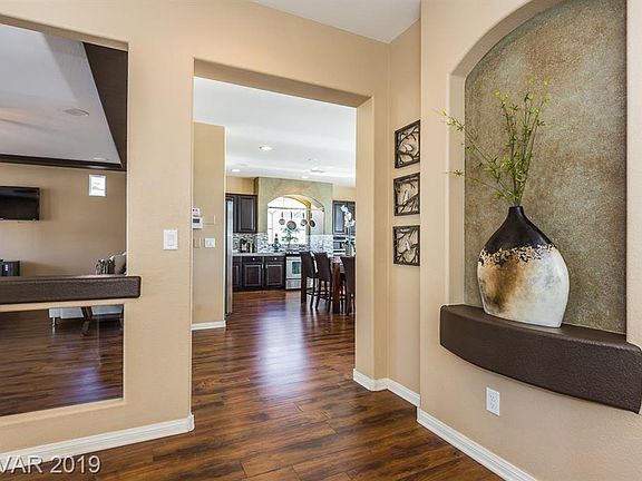 2nd image of 5059 Bonnie Doon Ln