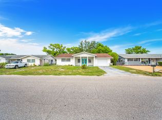 10235 Gardenia Ln, Port Richey, FL 34668