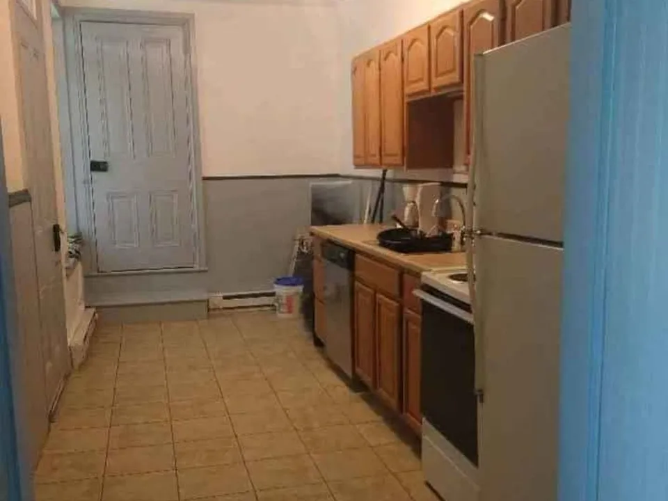 51 Old Bowers Rd #4