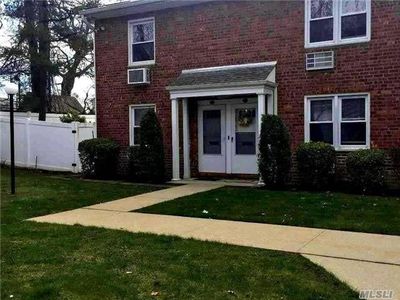 1600 Grand Ave APT T1, North Baldwin, NY, 11510