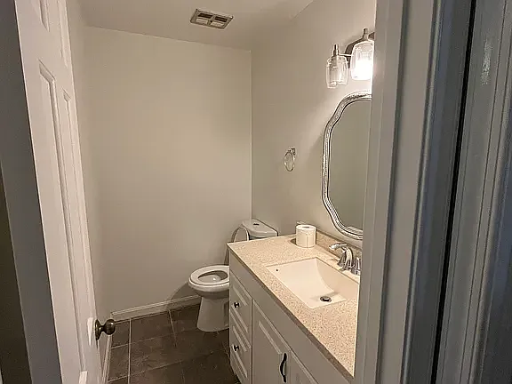 8712 Seven Locks Rd — Photo 23